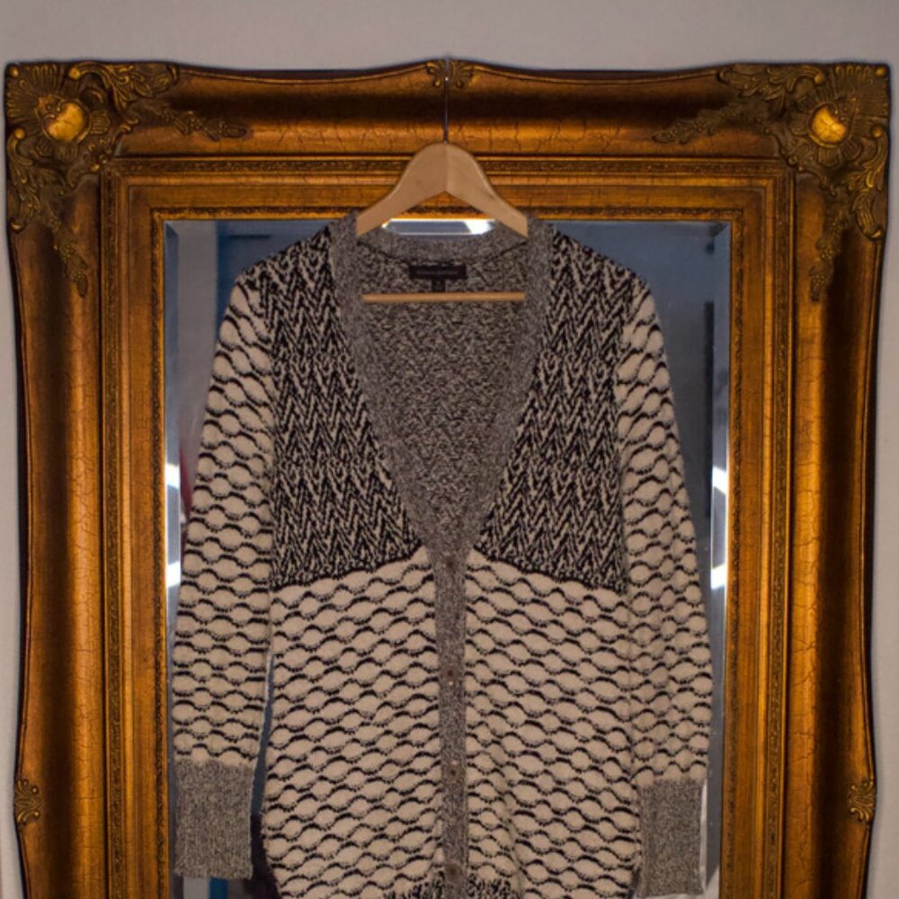 Banana Republic Open Knit Sweater ☕️